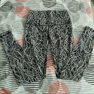 Lululemon Leaf Print Leggings